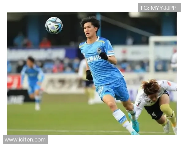 大阪樱花与东京绿茵的激烈对决谁能在赛场上笑到最后